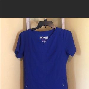 Greys anatomy scrub top !